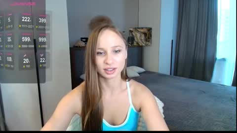 Snapshot of madlen_new chatting on September 24, 5:33 am Madlen online show from September 24, 5:33 am