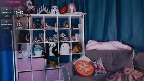 Alice online show from March 11, 7:03 pm