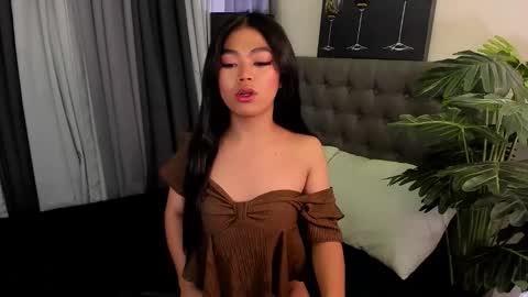 Snapshot of madonnajhonson chatting on October 18, 9:10 am madonnajhonson online show from October 18, 9:10 am