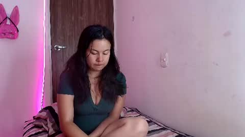 Snapshot of mady_gh chatting on July 25, 3:48 am mady online show from July 25, 3:48 am