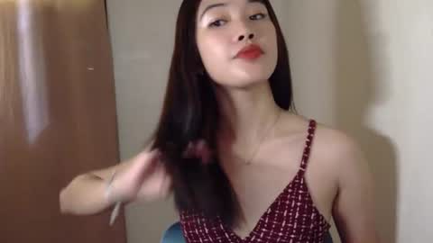 mae_luna online show from July 17, 4:08 am