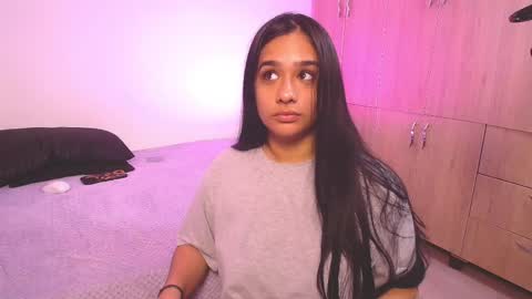 mae and nathan online show from September 9, 2:16 pm