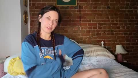 maedaybaby online show from September 21, 11:34 am