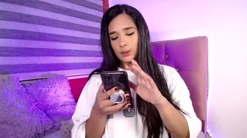 maeena online show from January 18, 6:10 pm