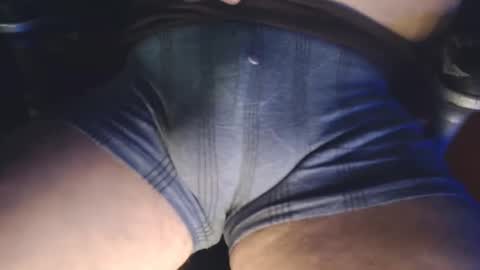 Snapshot of maestro2017 chatting on December 23, 10:12 pm maestro2017 online show from December 23, 10:12 pm