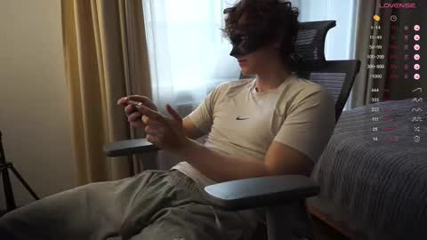 Snapshot of maestro3369 chatting on October 9, 12:03 pm Mike XMaestro 3369 online show from October 9, 12:03 pm