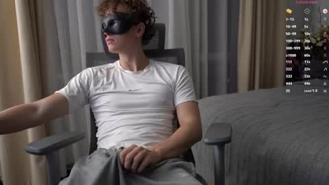 Snapshot of maestro3369 chatting on February 18, 3:19 pm Mike XMaestro 3369 online show from February 18, 3:19 pm