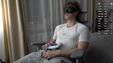 Snapshot of maestro3369 chatting on March 20, 10:14 pm Mike XMaestro 3369 online show from March 20, 10:14 pm