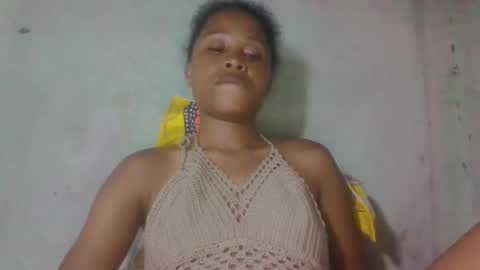 Snapshot of maevafanella chatting on January 15, 7:17 pm maevafanella online show from January 15, 7:17 pm