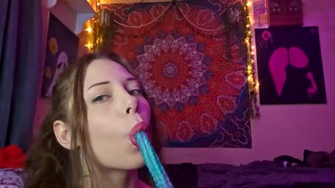 Snapshot of maevedotexe chatting on November 29, 9:40 pm maevedotexe online show from November 29, 9:40 pm