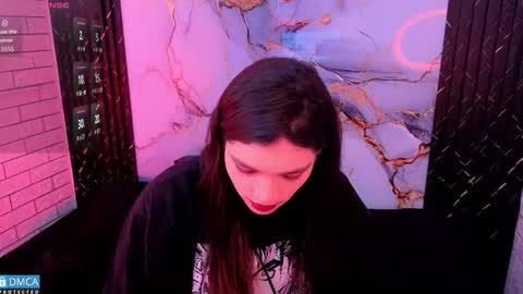 maevekuro online show from February 14, 3:14 am