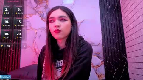 maevekuro online show from March 2, 3:09 am