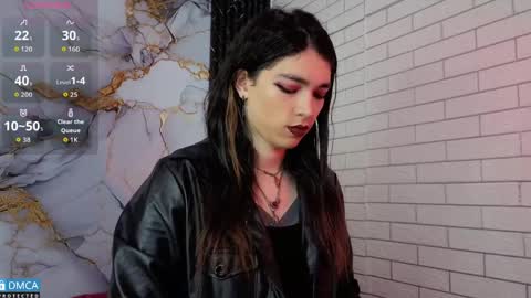 maevekuro online show from April 28, 3:11 am