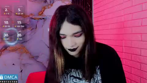maevekuro online show from June 15, 3:09 am