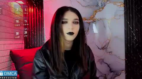 maevekuro online show from June 25, 3:17 am