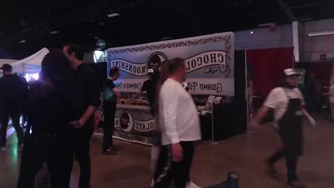 Meaves online show from October 18, 10:21 pm