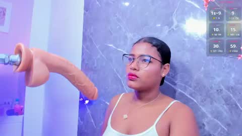 Maria fernada online show from June 9, 11:00 am