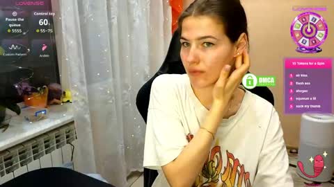 Snapshot of mag1c_eyes chatting on March 23, 5:39 pm mag1c_eyes online show from March 23, 5:39 pm