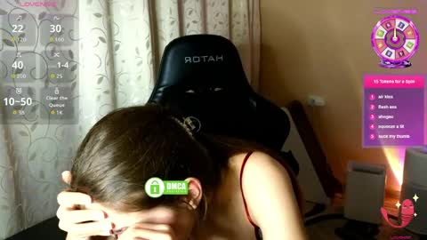 Snapshot of mag1c_eyes chatting on April 1, 8:39 pm mag1c_eyes online show from April 1, 8:39 pm