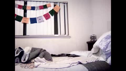 Snapshot of magdalena_805 chatting on November 20, 10:15 am magdalena_805 online show from November 20, 10:15 am