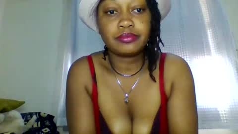 Snapshot of magdalinemus chatting on November 12, 11:54 am magdalinemus online show from November 12, 11:54 am