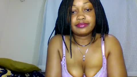 Snapshot of magdalinemus chatting on November 17, 10:04 pm magdalinemus online show from November 17, 10:04 pm