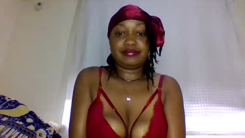 Snapshot of magdalinemus chatting on January 18, 5:11 am magdalinemus online show from January 18, 5:11 am