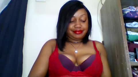 Snapshot of magdalinemus chatting on May 9, 8:52 am magdalinemus online show from May 9, 8:52 am