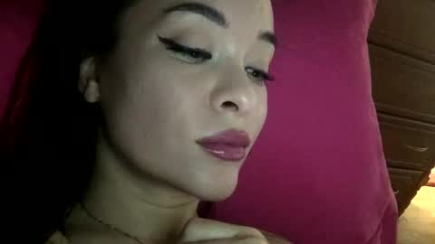 magggg658318 online show from December 6, 10:38 am