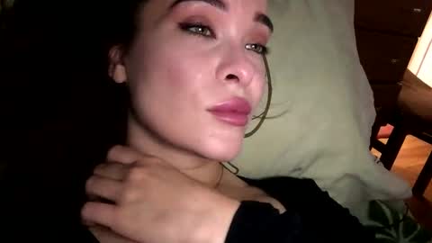 Snapshot of magggg658318 chatting on November 9, 12:58 pm magggg658318 online show from November 9, 12:58 pm