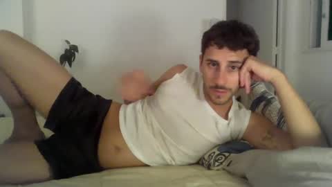 maggicboy29 online show from March 26, 2:28 am