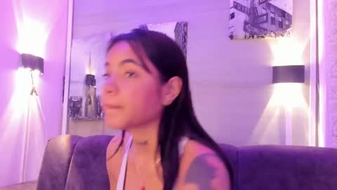 Snapshot of maggie_greene chatting on September 24, 12:52 pm Maggie online show from September 24, 12:52 pm