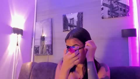 Snapshot of maggie_greene chatting on October 14, 12:50 pm Maggie online show from October 14, 12:50 pm