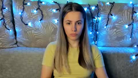 Maggie online show from January 6, 1:31 am