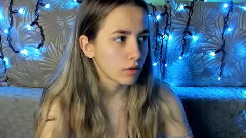 Maggie online show from January 15, 4:28 am