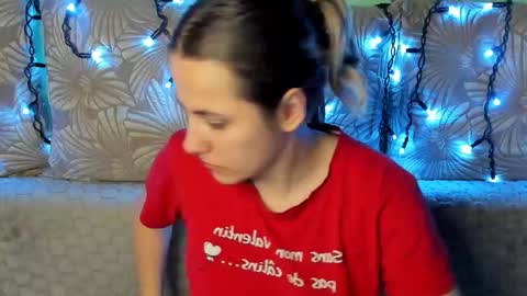 Maggie online show from March 2, 1:41 am