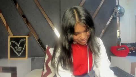 Snapshot of maggyx_69 chatting on June 28, 1:50 pm Kimy online show from June 28, 1:50 pm