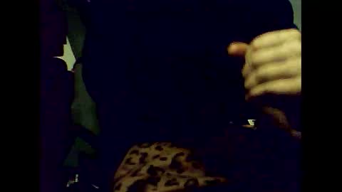 Snapshot of magic199 chatting on November 28, 1:30 am romantic online show from November 28, 1:30 am