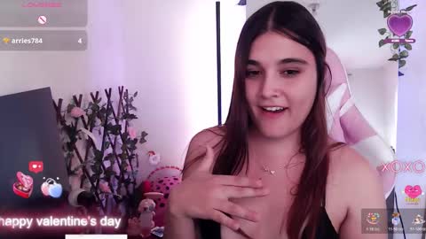 Luna  online show from February 17, 9:54 pm