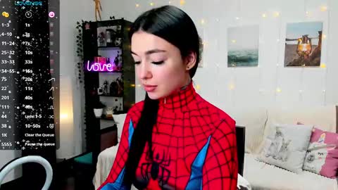 Snapshot of magic_alie chatting on January 20, 8:29 pm Magic Allie online show from January 20, 8:29 pm