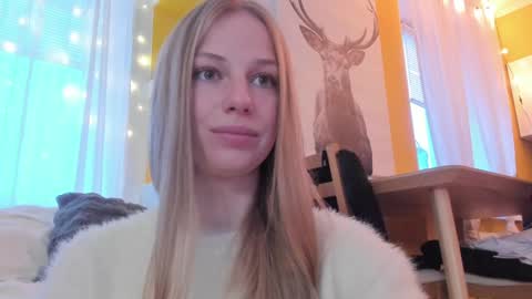 Alice  online show from December 21, 11:28 am