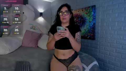 magic_ivone online show from June 1, 11:56 am
