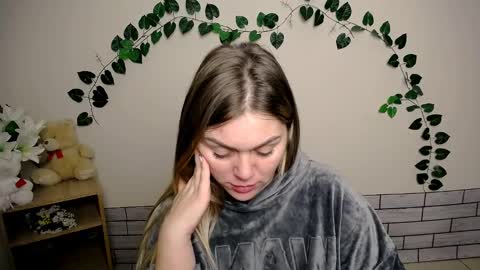 Snapshot of magic_katarina_ chatting on January 16, 6:03 am magic_katarina_ online show from January 16, 6:03 am