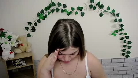 Snapshot of magic_katarina_ chatting on January 31, 9:27 am magic_katarina_ online show from January 31, 9:27 am