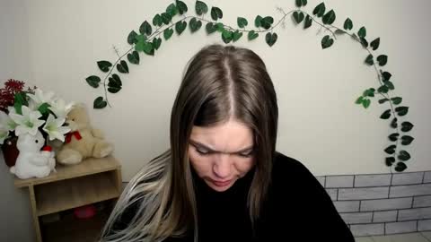 Snapshot of magic_katarina_ chatting on October 14, 6:47 am magic_katarina_ online show from October 14, 6:47 am