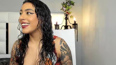 Snapshot of magic_marg chatting on January 20, 9:11 pm Marge online show from January 20, 9:11 pm