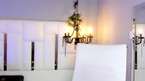 Snapshot of magic_marg chatting on February 27, 12:54 am Marge online show from February 27, 12:54 am