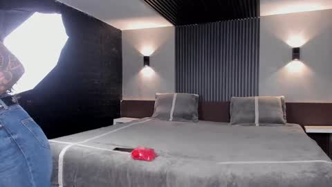 Snapshot of magic_marg chatting on September 16, 9:49 pm Marge online show from September 16, 9:49 pm