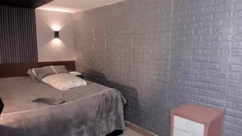 Snapshot of magic_marg chatting on October 6, 9:23 pm Marge online show from October 6, 9:23 pm