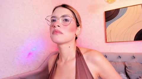 Snapshot of magic_rouse chatting on May 9, 12:10 pm M Rss online show from May 9, 12:10 pm
